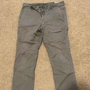 rag & bone Men's Olive Chinos